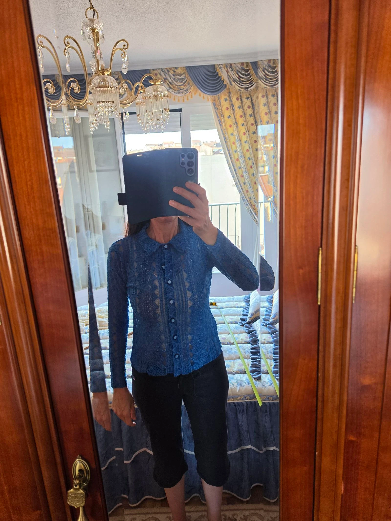 Chemise en dentelle bleue – photo 4